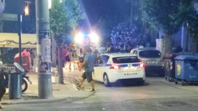 Έφηβος έπεσε σε τζαμαρία - Διακομίστηκε στο νοσοκομείο 1