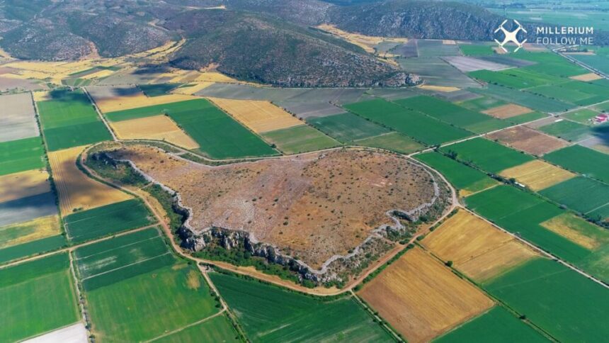 Κωπαΐδα, Ακρόπολη Γλα: H μεγαλύτερη Μυκηναϊκή Ακρόπολη της Ελλάδας - Βίντεο 1