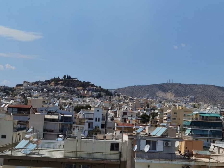 "Αντιδεξιό μέτωπο χωρίς λέξη για τις αιτίες των προβλημάτων;" 1