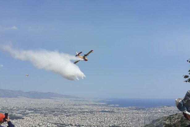 Μεγάλη μάχη με τις φλόγες στο όρος Αιγάλεω 11