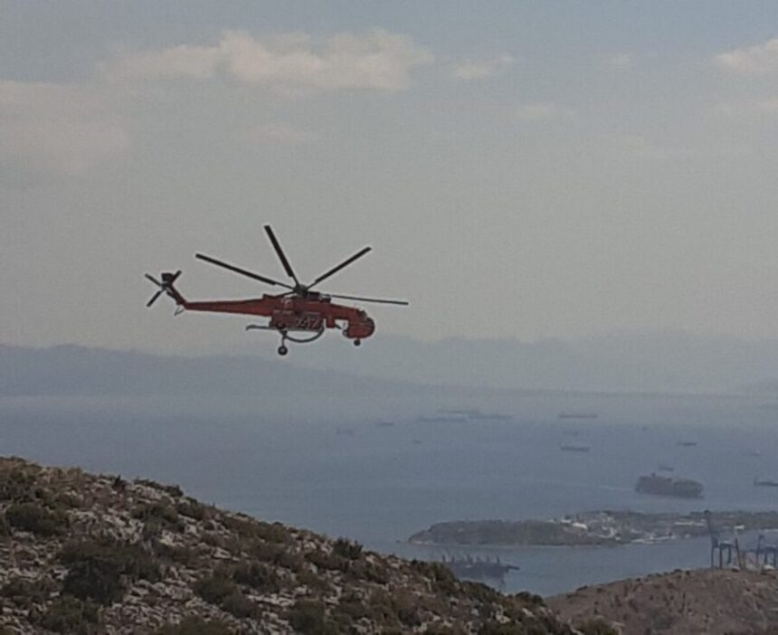Από βεγγαλικά η φωτιά στο Σχιστό! - Δυο λεπτά διασκέδαση, πολλές χιλιάδες ευρώ κόστος... 1