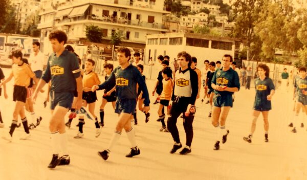 Α.Ο. Χαϊδαρίου 1985-86, όταν άλλαξε η ιστορία: Οι πρωταγωνιστές 20 Α.Ο. Χαϊδαρίου 1985-86, όταν άλλαξε η ιστορία: Οι πρωταγωνιστές 19