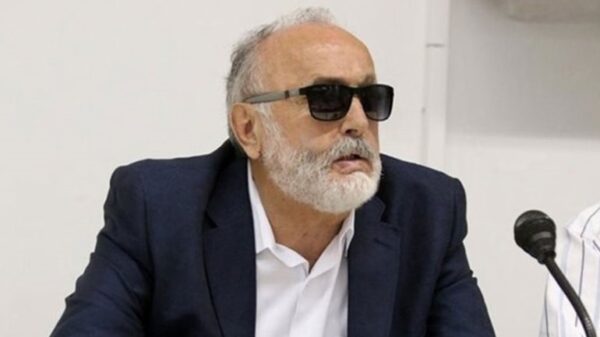 "Οι δημοσκόποι θα έχουν το μεγαλύτερο πρόβλημα, το βράδυ των εκλογών, γιατί θα πέσουν έξω" 2 "Οι δημοσκόποι θα έχουν το μεγαλύτερο πρόβλημα, το βράδυ των εκλογών, γιατί θα πέσουν έξω" 1