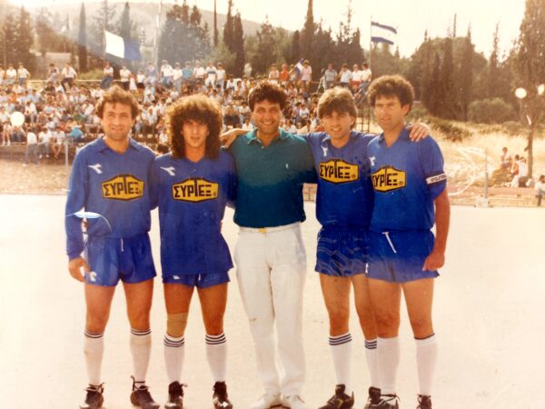 Α.Ο. Χαϊδαρίου 1985-86, όταν άλλαξε η ιστορία: Οι πρωταγωνιστές 16 Α.Ο. Χαϊδαρίου 1985-86, όταν άλλαξε η ιστορία: Οι πρωταγωνιστές 15