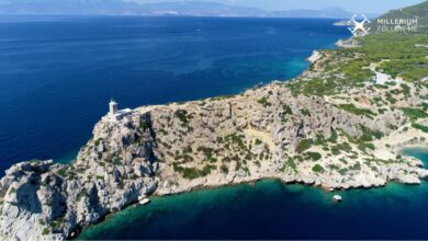 Φάρος Μελαγκάβι | Ο πέτρινος φάρος του Κορινθιακού - Βίντεο 1