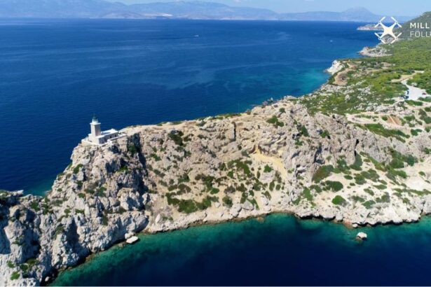 Φάρος Μελαγκάβι | Ο πέτρινος φάρος του Κορινθιακού - Βίντεο 39