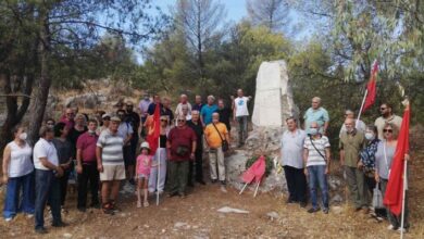 Χαϊδάρι: Το ΚΚΕ τίμησε τη μνήμη του Νίκου Πλουμπίδη 21