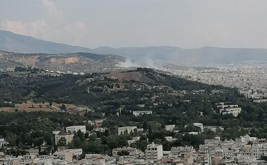 Και δεύτερη πυρκαγιά σήμερα στο Ποικίλο! 1