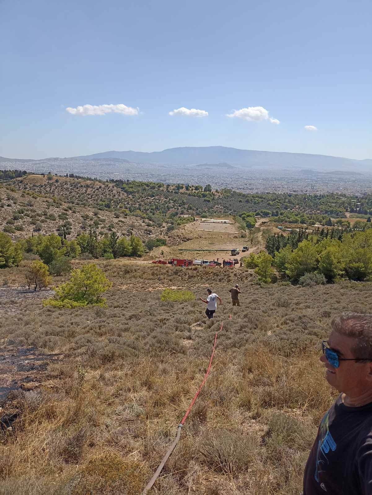 Φωτορεπορτάζ από τη σημερινή πυρκαγιά στο Ποικίλο 13