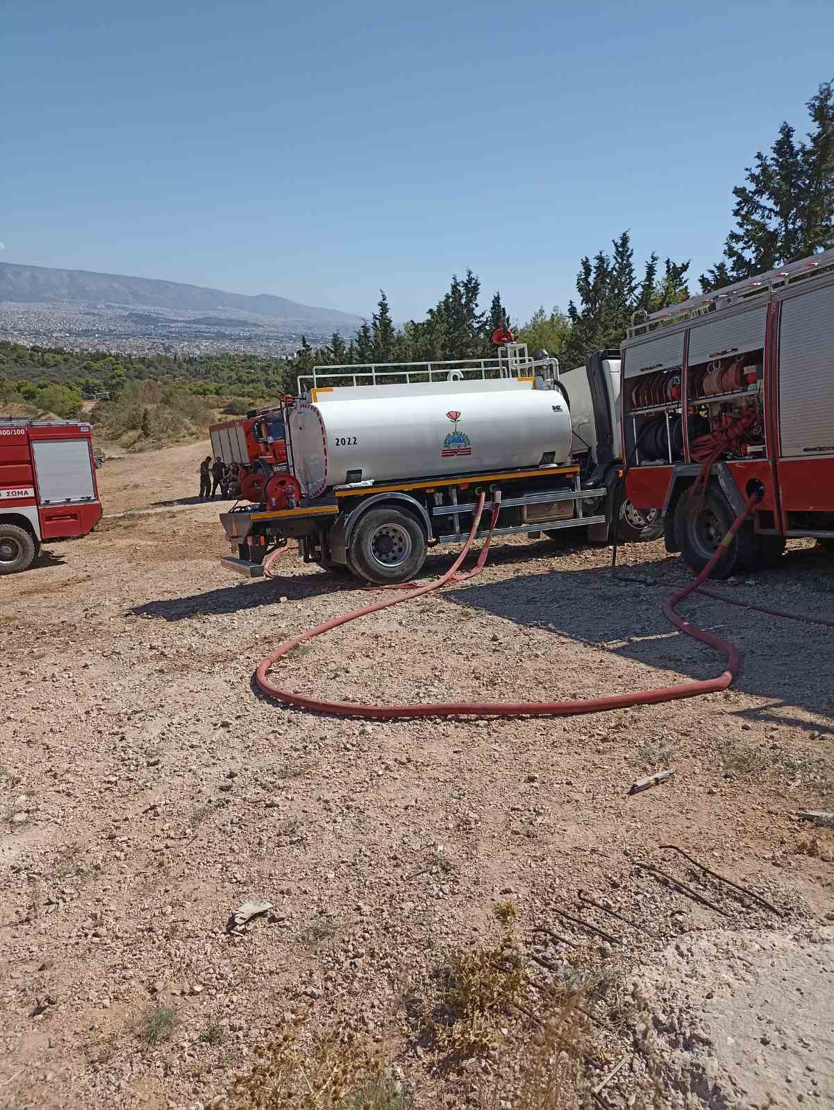 Φωτορεπορτάζ από τη σημερινή πυρκαγιά στο Ποικίλο 9