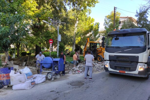 Επισκευές - εξωραϊσμός σε πλατεία του κεντρικού Χαϊδαρίου 35