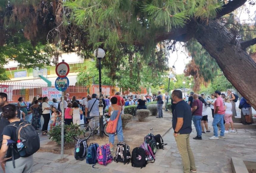 Σχολείο Ζαμπέτα, Αιγάλεω: Ολική ανατροπή από το Δημοτικό Συμβούλιο - Σπάνε τα λουκέτα 1