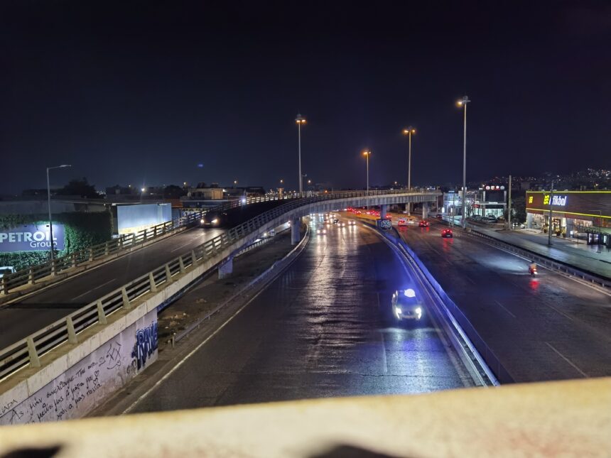 Λεωφόρος Κηφισού: "Η τσιμεντένια πλάκα επικάλυψης του ποταμού είναι επικίνδυνη" 1