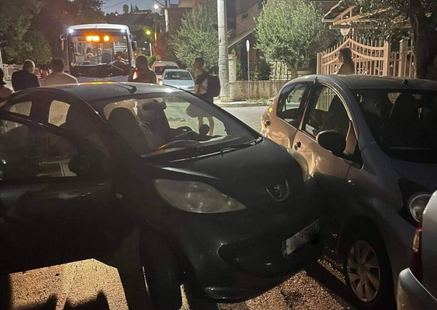 Χαϊδάρι: Καλά τα νέα για τα παιδιά που χτύπησαν στο τροχαίο 2 Χαϊδάρι: Καλά τα νέα για τα παιδιά που χτύπησαν στο τροχαίο 1