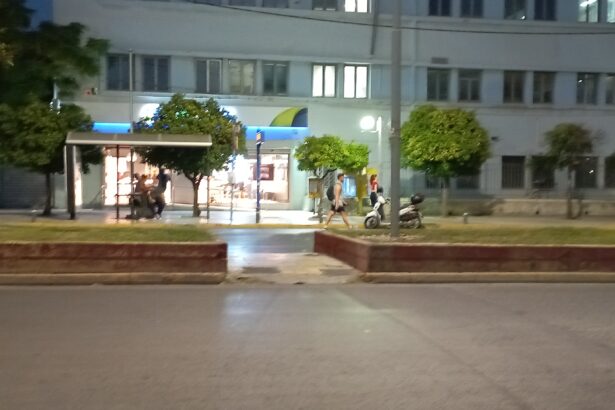 Τρελό; "Ορφανή" διάβαση πεζών σε πολυσύχναστο σημείο της Ιεράς Οδού 27