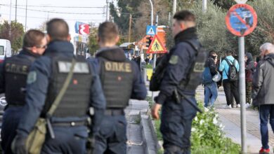 Αιγάλεω: Συμπλοκή στο ΕΠΑΛ ανάμεσα σε μαθητή και διευθυντή - Τραυματίες και οι δύο 23