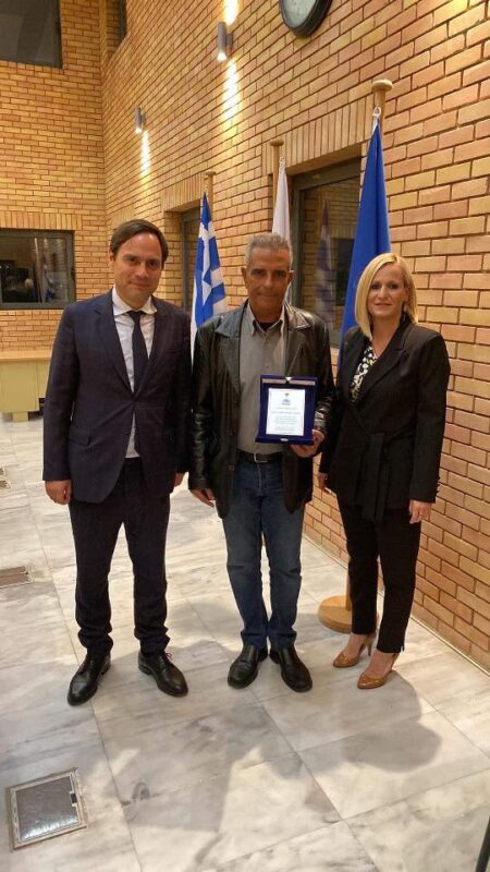 Βραβεύσεις με αίσθημα ανακούφισης για μια πολύ δύσκολη αντιπυρική περίοδο 14 Βραβεύσεις με αίσθημα ανακούφισης για μια πολύ δύσκολη αντιπυρική περίοδο 13
