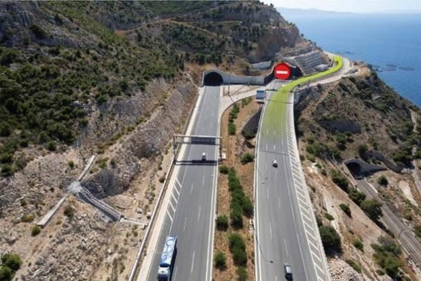 Τροχαίο και πυρκαγιά σε σήραγγα στην Κακιά Σκάλα: Πώς αντιμετωπίζεται; - Βίντεο 4 Τροχαίο και πυρκαγιά σε σήραγγα στην Κακιά Σκάλα: Πώς αντιμετωπίζεται; - Βίντεο 3