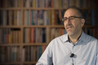 Άρης Πανόπουλος: Ο σεβασμός δεν είναι θέμα δόγματος, αλλά πολιτισμού 23