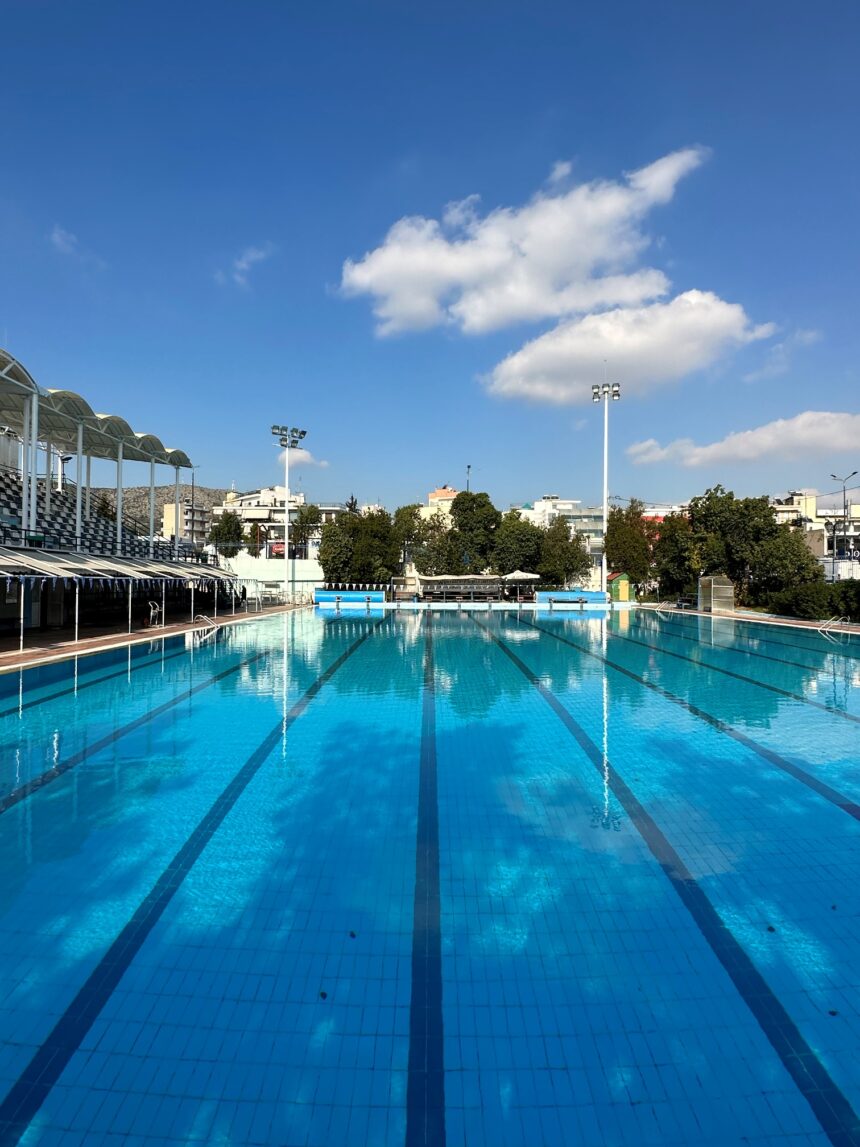 Μάθημα κολύμβησης σε μαθητές Γ’ και Δ’ Δημοτικού – Πού και πώς θα γίνεται 1