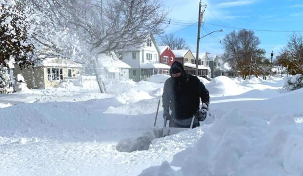 Πώς σχετίζονται οι οριακά… καλοκαιρινές γιορτές στην Ελλάδα με τη "θύελλα του αιώνα" στις ΗΠΑ 19