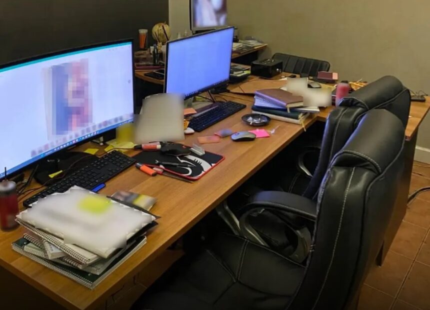 Εξαρθρώθηκε κύκλωμα σωματεμπορίας - Κρατούσαν φυλακισμένες 20 γυναίκες σε ξενοδοχείο 2 Εξαρθρώθηκε κύκλωμα σωματεμπορίας - Κρατούσαν φυλακισμένες 20 γυναίκες σε ξενοδοχείο 1
