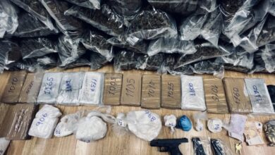 "Ντου" της ΕΛ.ΑΣ. σε αποθήκη στο Αιγάλεω: 122 κιλά χασίς και 17 κιλά κοκαΐνης 9