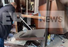 Μπούκαραν με αυτοκίνητο σε κοσμηματοπωλείο στο Αιγάλεω 31