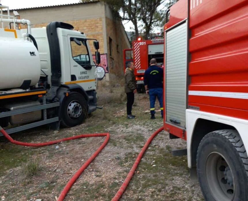 Κινητοποίηση της Πυροσβεστικής για φωτιά στο Στρατόπεδο 2 Κινητοποίηση της Πυροσβεστικής για φωτιά στο Στρατόπεδο 1