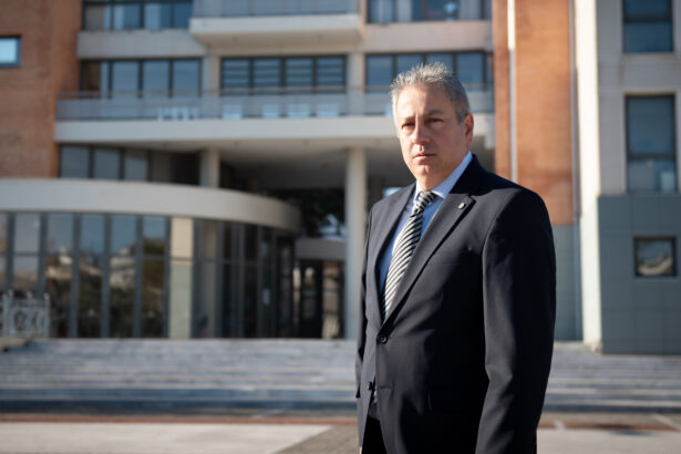 Χρήστος Νικολάου: Η Καραϊσκάκη το βράδυ μοιάζει με επαρχιακή οδό - Photos 7