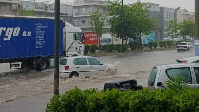 Λεωφόρος Αθηνών, μετά από μισή ώρα βροχή! 14