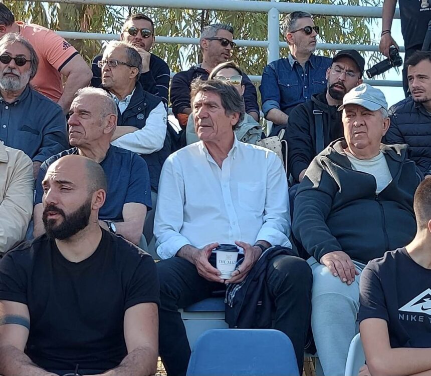 Νίκος Σαργκάνης: Το "Φάντομ" πέρασε από το Χαϊδάρι 1 Νίκος Σαργκάνης