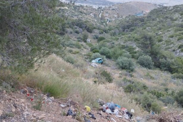 Σχιστό: "Τύχη βουνό" οι νεαροί που έκαναν 4 τούμπες στη χαράδρα - Τι προκάλεσε το συμβάν 27