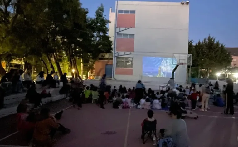 Θερινά σινεμά γίνονται οι αυλές των σχολείων στο Περιστέρι 1 Θερινά σινεμά