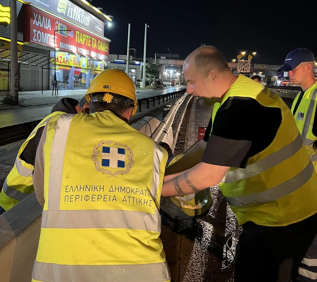 Στηθαία ασφαλείας νέου τύπου στον Κηφισό, στην επικίνδυνη διχάλα των ΚΤΕΛ 3 στηθαία ασφαλείας