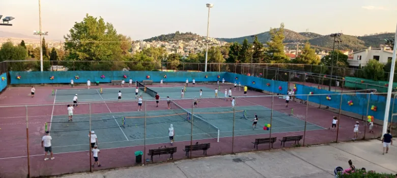 Γιορτή λήξης των παιδικών αθλητικών δραστηριοτήτων στο τέννις - Ανάγκη για νέα γήπεδα 2 Γιορτή λήξης των παιδικών αθλητικών δραστηριοτήτων στο τέννις - Ανάγκη για νέα γήπεδα 1