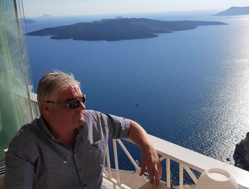 Νέα εποχή για τον ΑΟ Χαϊδαρίου - Ο Μιχάλης Θεοδοσιάδης στο τιμόνι 2 Νέα εποχή για τον ΑΟ Χαϊδαρίου - Ο Μιχάλης Θεοδοσιάδης στο τιμόνι 1