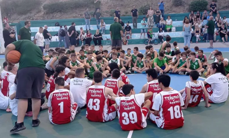 "Τζάμπολ Αγάπης" από τη Δάφνη Δαφνίου 2 "Τζάμπολ Αγάπης" από τη Δάφνη Δαφνίου 1