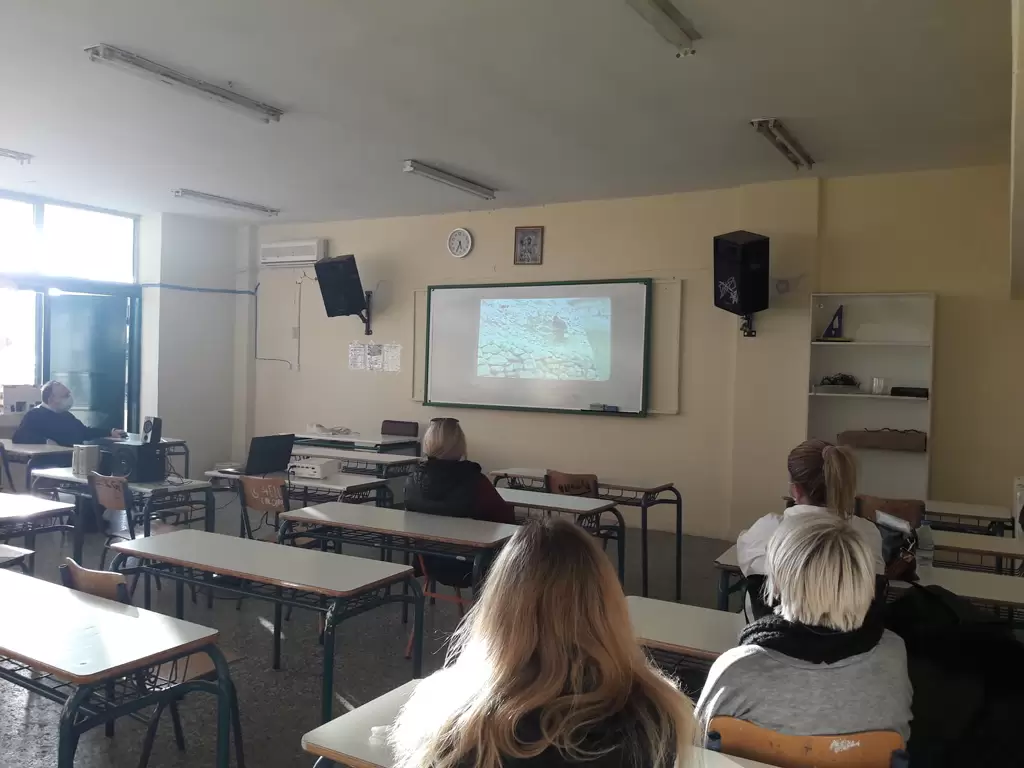 Σχολείο Δεύτερης Ευκαιρίας Περιστερίου, "παράθυρο ευκαιρίας" στη ζωή 4 Σχολείο Δεύτερης Ευκαιρίας Περιστερίου, "παράθυρο ευκαιρίας" στη ζωή 3