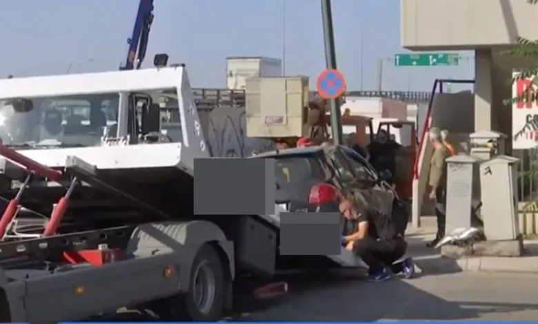 ΙΧ σε κολόνα, Κηφισού και Πέτρου Ράλλη 2 ΙΧ σε κολόνα, Κηφισού και Πέτρου Ράλλη 1