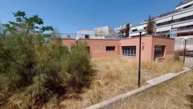 Επικίνδυνο δημόσιο κτήριο στο Χαϊδάρι - Κατά τα άλλα... "πολύ υψηλός κίνδυνος για φωτιά" και απαγόρευση κυκλοφορίας! 1