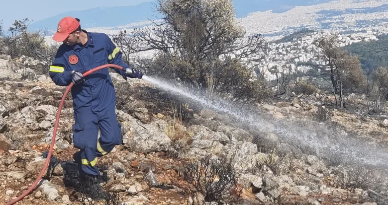 Το "κομβόι του νερού" σώζει το Ποικίλο από ολική καταστροφή - Ένα διόλου φανταστικό σενάριο 2 Το "κομβόι του νερού" σώζει το Ποικίλο από ολική καταστροφή - Ένα διόλου φανταστικό σενάριο 1