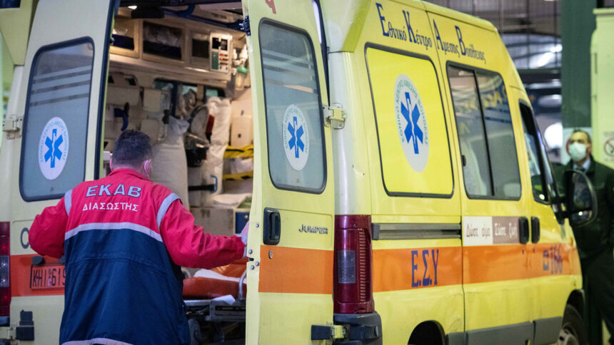 Περιστέρι: Ξεσπά η σύζυγος του 52χρονου οδοντίατρου που πέθανε στην αναζήτηση ασθενοφόρου 2 Περιστέρι: Ξεσπά η σύζυγος του 52χρονου οδοντίατρου που πέθανε στην αναζήτηση ασθενοφόρου 1
