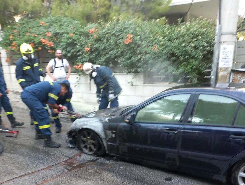Φωτιά σε ΙΧ στο Δάσος 1