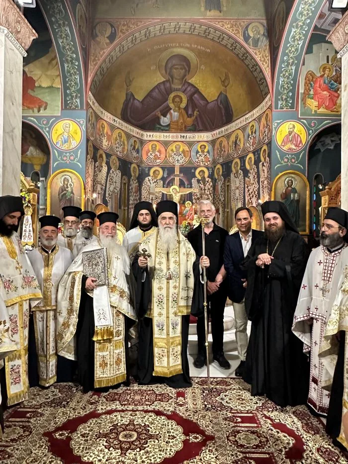 Μέγας Αρχιερατικός Εσπερινός και λιτανεία στην Παναγίτσα Χαϊδαρίου 10 Μέγας Αρχιερατικός Εσπερινός και λιτανεία στην Παναγίτσα Χαϊδαρίου 9