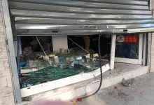 Θρασύτατη ληστεία στο κέντρο της Ελευσίνας σε κατάστημα ταχυμεταφοράς χρημάτων 27