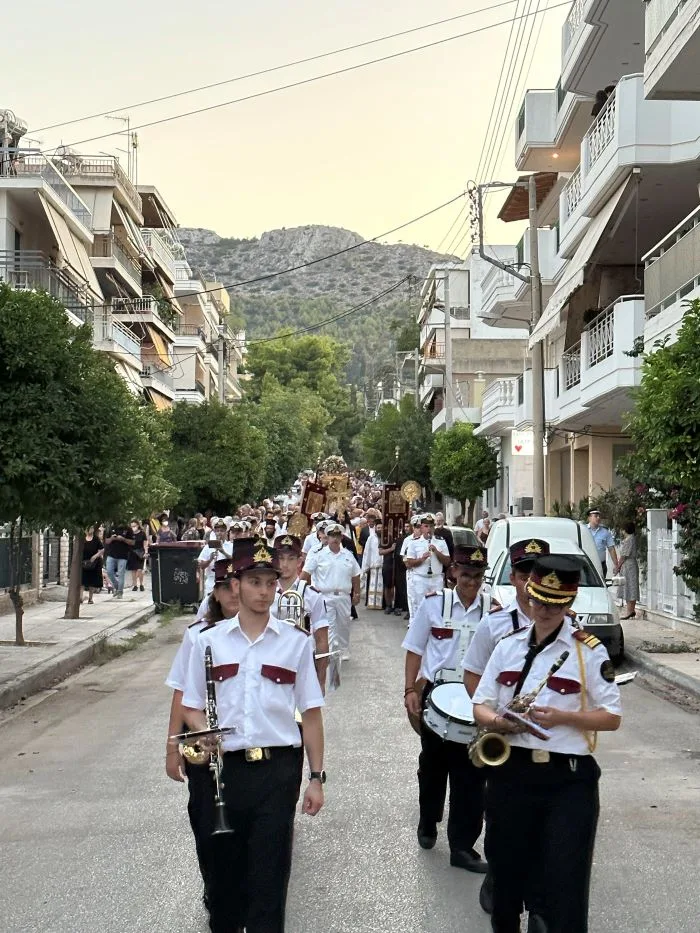 Μέγας Αρχιερατικός Εσπερινός και λιτανεία στην Παναγίτσα Χαϊδαρίου 14 Μέγας Αρχιερατικός Εσπερινός και λιτανεία στην Παναγίτσα Χαϊδαρίου 13