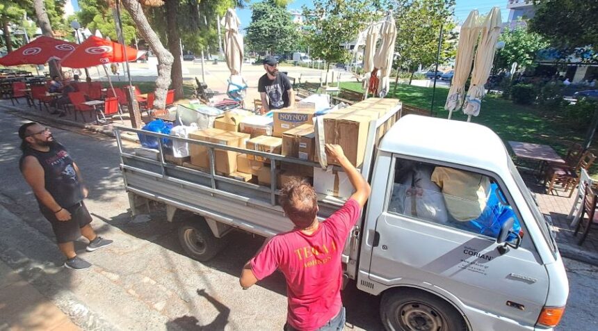 Χαϊδάρι - Καρδίτσα, από χέρι σε χέρι 1