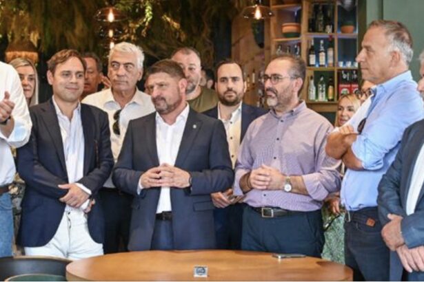 Μία εικόνα, χίλιες λέξεις: Μόνοι τους και όλοι μας! 43