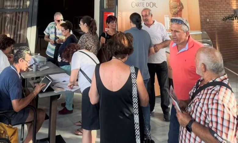 "Τρίβουν τα μάτια τους" στον ΣΥΡΙΖΑ Χαϊδαρίου 2 "Τρίβουν τα μάτια τους" στον ΣΥΡΙΖΑ Χαϊδαρίου 1